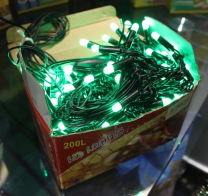 Световой занавес уличный Магия света 200 зеленых LED огней постоянного свечения, черный провод, с коннектором, 2х1 м